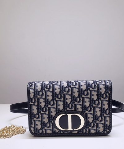 Replica Dior 30 Montaigne Pouch