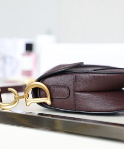 Replica Dior Saddle Bag Bordeaux - top-grade luxury bag dupe