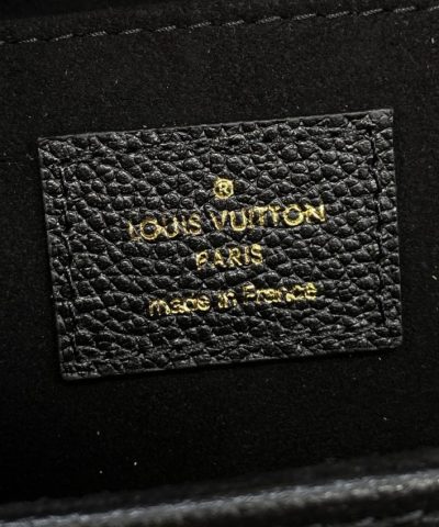 Replica Louis Vuitton Favorite Black