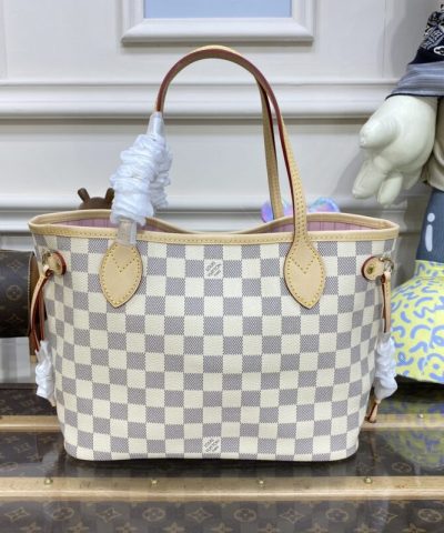 Replica Louis Vuitton Neverfull MM White Grid