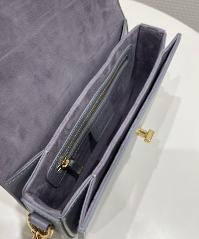 Replica Dior 30 Montaigne Avenue Bag Blue