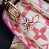 Replica Louis Vuitton Pochette Metis Pink