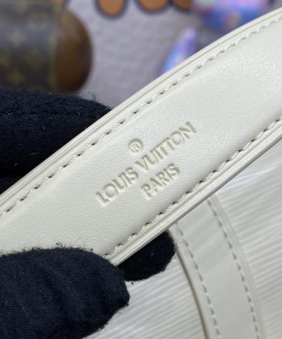 Replica Louis Vuitton Saumur White
