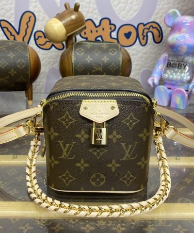 Replica Louis Vuitton Just In Case