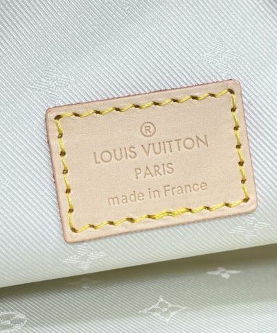 Replica Louis Vuitton Wallet On Chain Ivy White - high-end replica designer purse