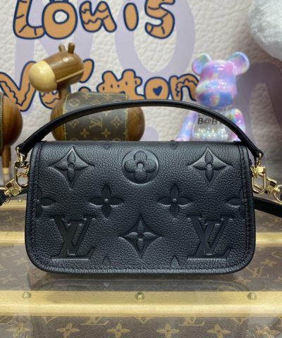 Replica Louis Vuitton Nano Diane Black