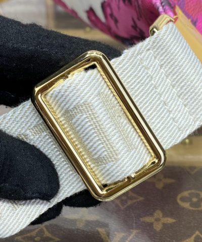 Replica Louis Vuitton Bumbag Rush