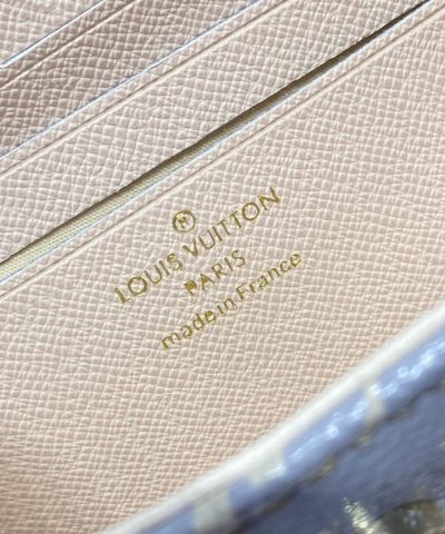 Replica Louis Vuitton Wallet On Chain Ivy Grey