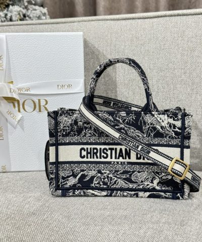 Replica Dior Tote Book Mini Tiger - high-end replica designer purse