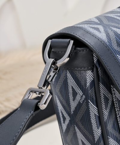 Replica Dior Hit The Road Messenger Bag Black