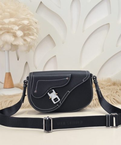Replica Dior Saddle Messenger Black - top-grade luxury bag dupe