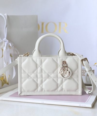 Replica Dior Tote Book Mini White
