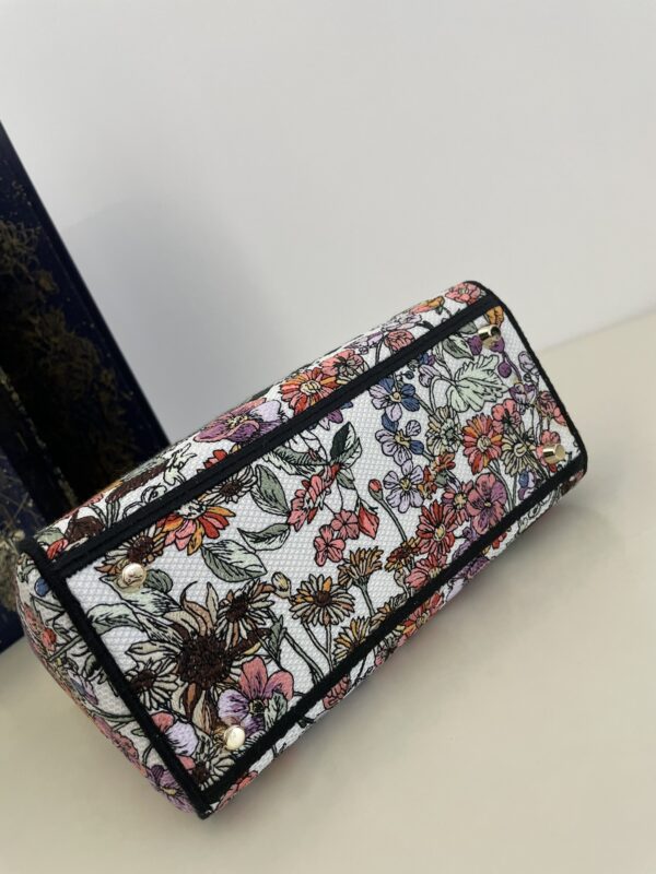 Replica Lady Dior D – Lite Purple Flowers - 1:1 premium replica handbag