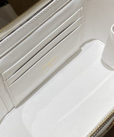 CHANEL 22S Handle Box Bag White - premium superclone handbag