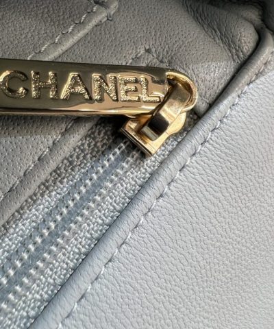 CHANEL CF 20 cm Lion Grey - top-grade luxury bag dupe