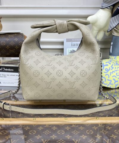 Replica Louis Vuitton Why Knot Beige