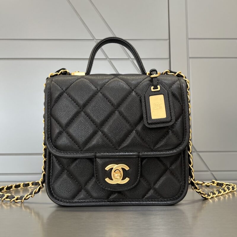 CHANEL Tofu M Bag Black - 1:1 premium replica handbag