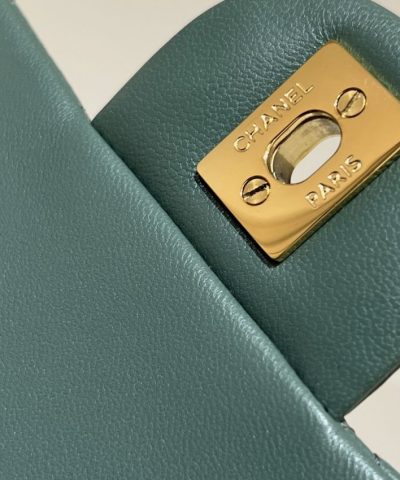 CHANEL Classic Flap 17cm Green - elite factory replica handbag