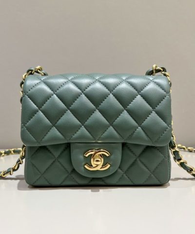 CHANEL Classic Flap 17cm Green - high-quality designer bag dupe