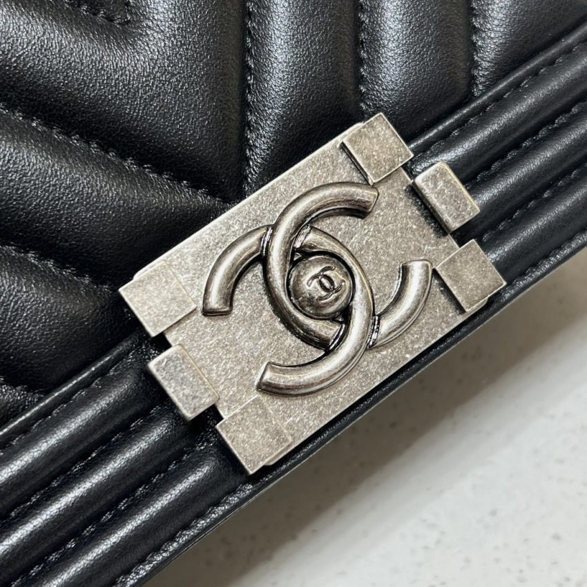 CHANEL Le Boy V Black - Silver - 1:1 premium replica handbag