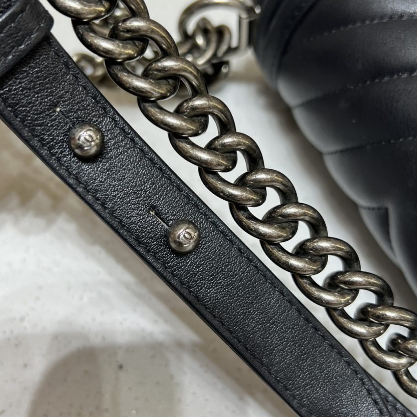 CHANEL Le Boy V Black - Silver - premium superclone handbag