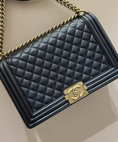 CHANEL Le Boy Large Black - top-grade luxury bag dupe