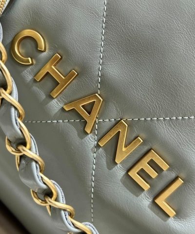 CHANEL 22 Small Handbag Mint Green