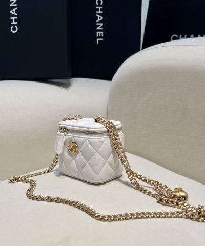 CHANEL 23P Heart Lipstick Bag White - affordable luxury replica bag