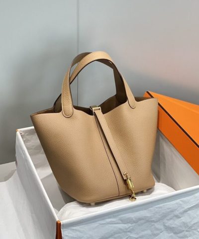Replica Hermès Picotin Lock Milk Tea