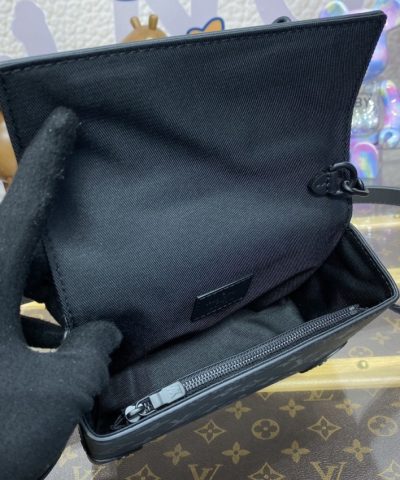 Replica Louis Vuitton Steamer Wearable Wallet Black Canvas