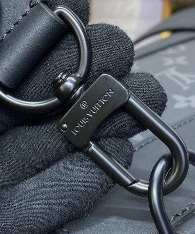 Replica Louis Vuitton Steamer Black