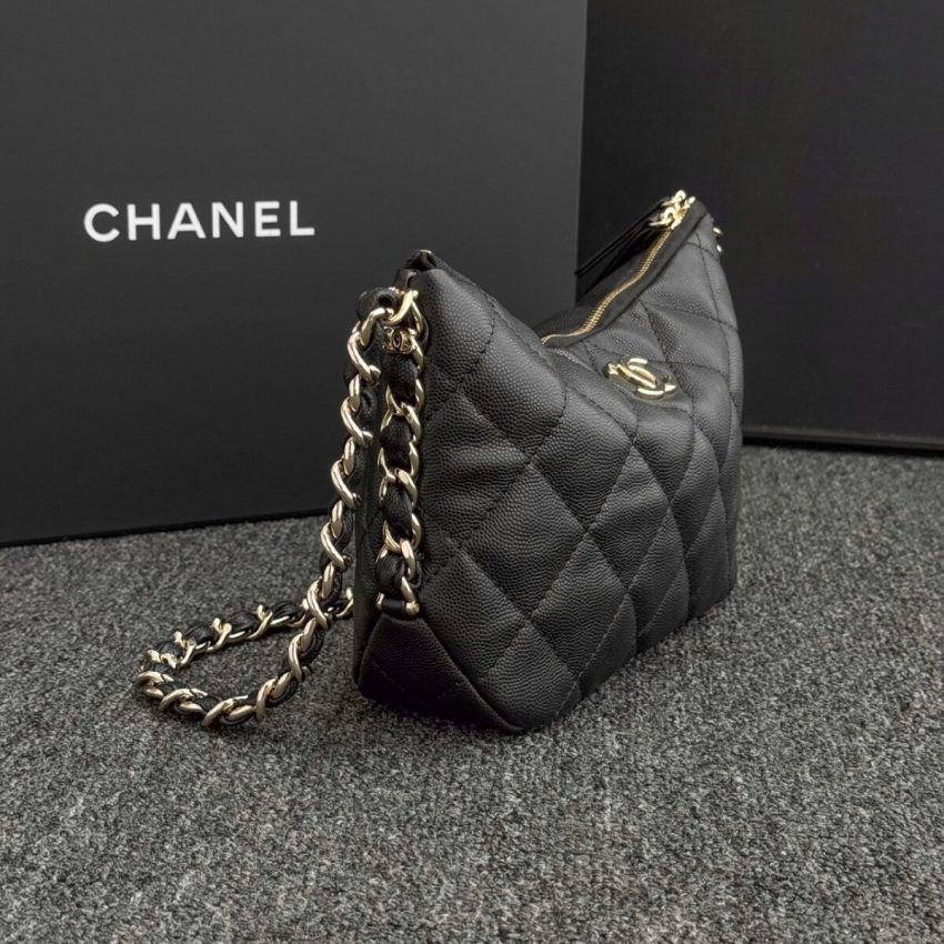 CHANEL 24p Dumpling Bag Black