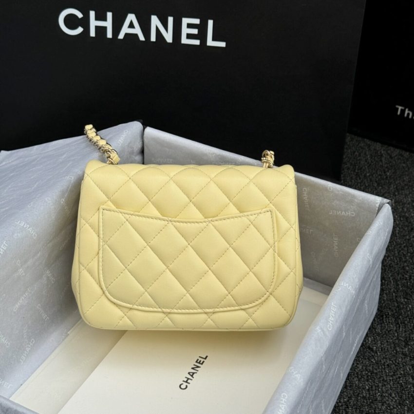 CHANEL Classic Flap 17cm Yellow