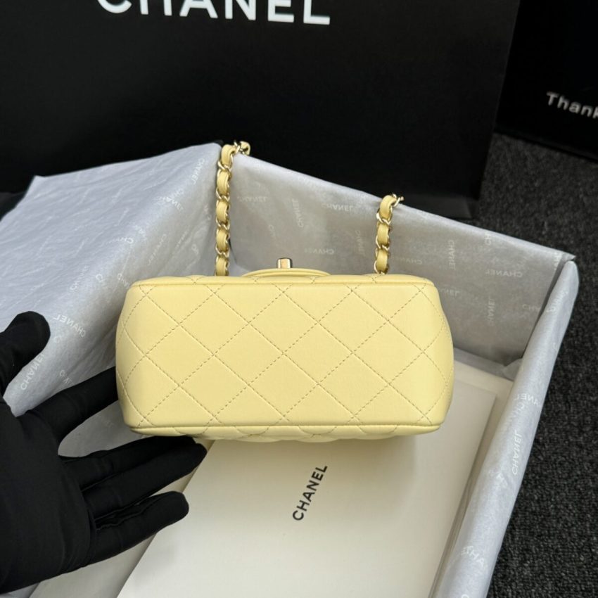 CHANEL Classic Flap 17cm Yellow - top-grade luxury bag dupe