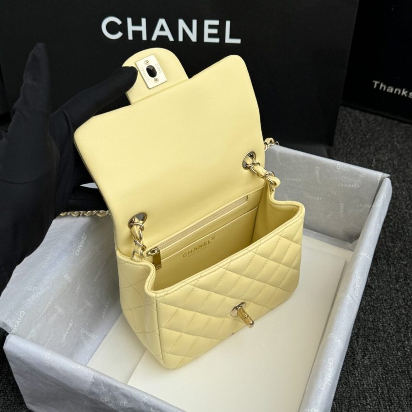 CHANEL Classic Flap 17cm Yellow