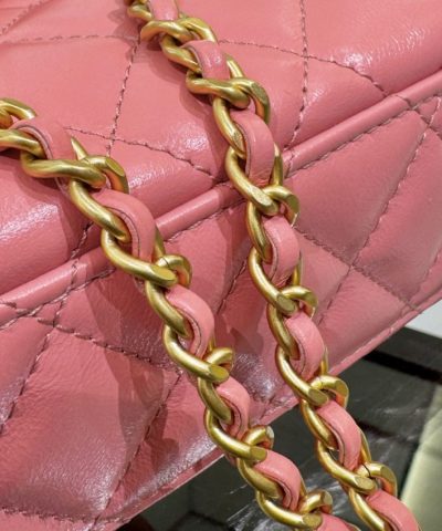 CHANEL 23k Kelly Pink