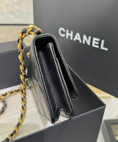 CHANEL 19 Wallet on Chain Black - high-end replica designer purse