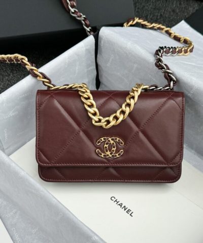 CHANEL 19 Wallet on Chain - premium superclone handbag