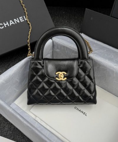 CHANEL 23k Kelly Black