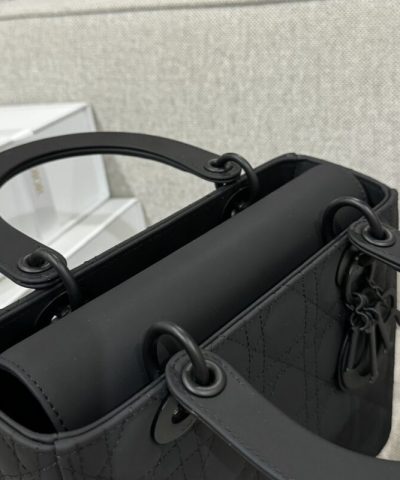 Replica Lady Dior Medium Ultramatte Black