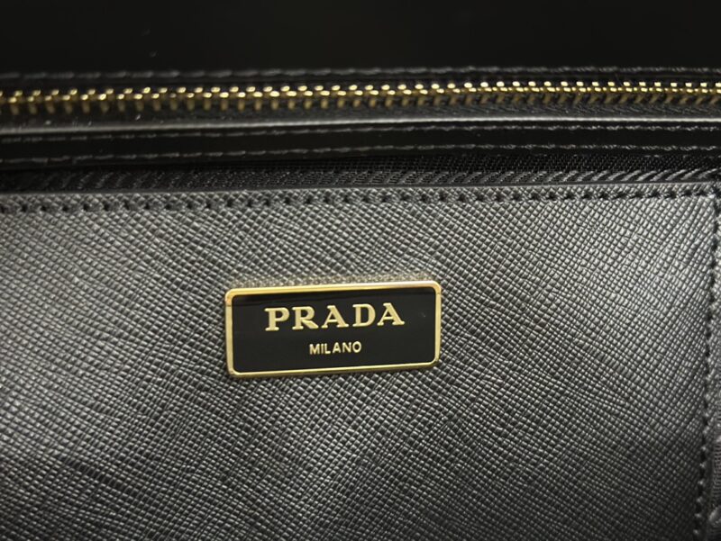 Replica Prada Galleria Black
