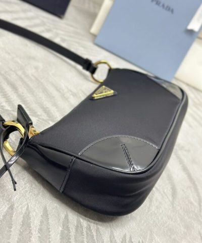 Replica Prada Re – Edition 2002 Nylon
