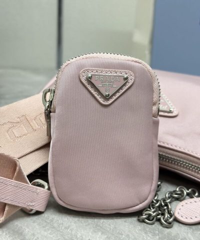 Replica Prada Re – Edition Nylon 2005 Pink - designer handbag clone