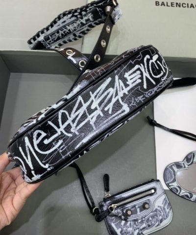 Replica Balenciaga Le Cagole Graffiti Black - 1:1 premium replica handbag