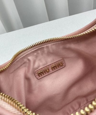Replica Miu Miu Wander Pink