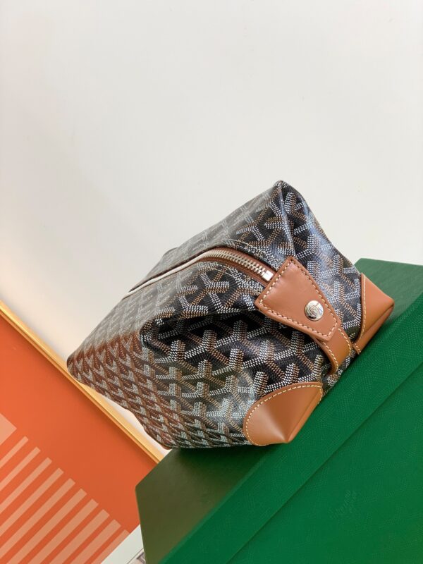 Replica Goyard Toiletry Bag Brown - high-quality designer bag dupe