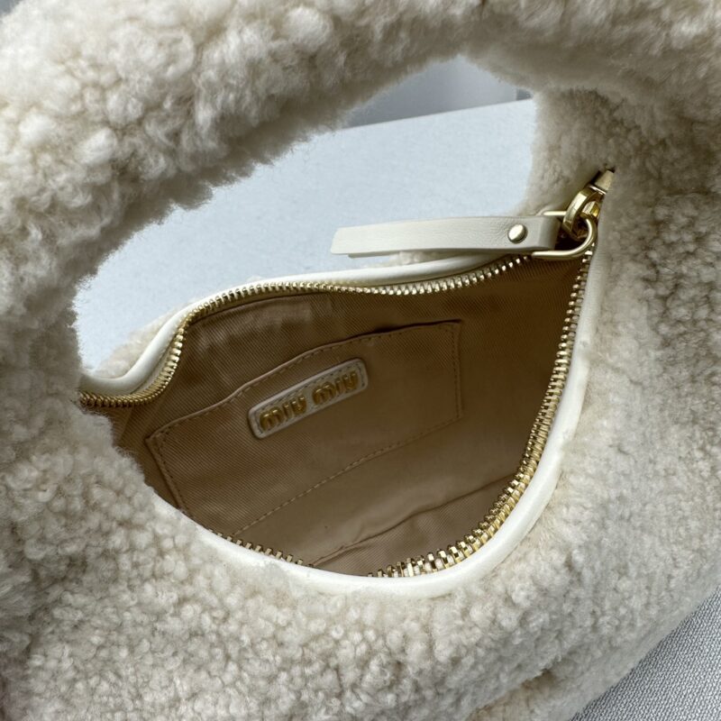 Replica Miu Miu Wander White Wool - premium superclone handbag
