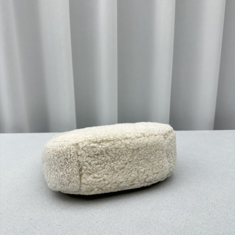 Replica Miu Miu Wander White Wool