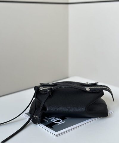 Replica Fendi By The Way Black