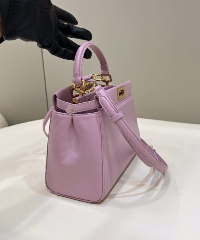 Replica Fendi Peekaboo Pink